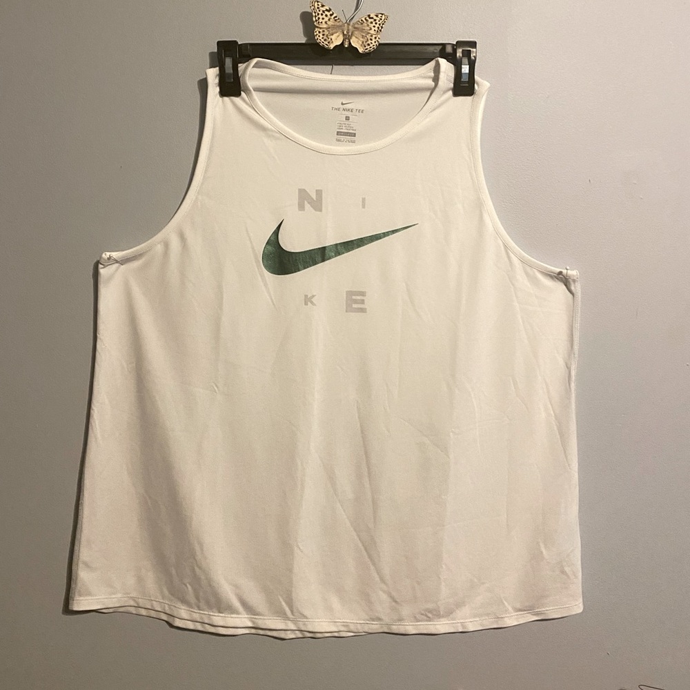 Nike The Nike Tee Dri Fit sz 2x